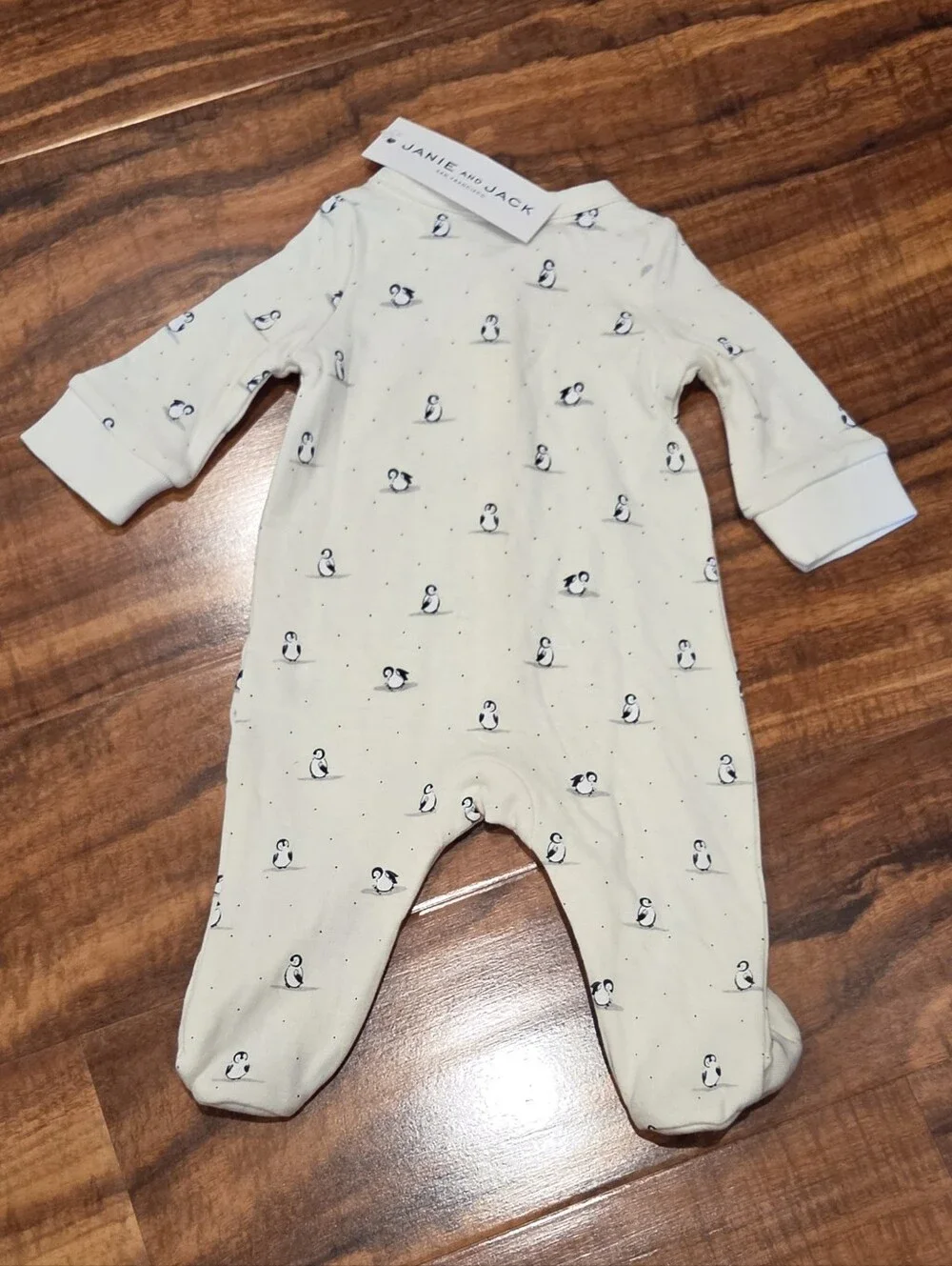 Janie and Jack NWT Newborn Ivory/Black Penguin Print Footie Romper